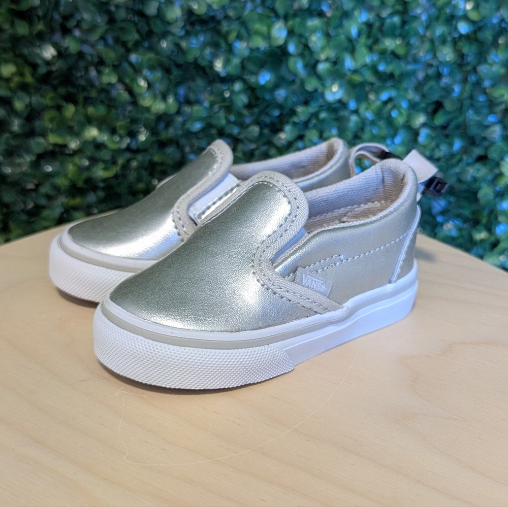 VANS Baby Girl Silver Slip On, Size 4